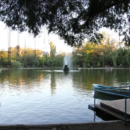 Appartamento Park View Bucarest Esterno foto