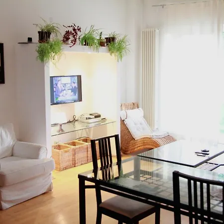 Appartamento Park View Bucarest Esterno foto
