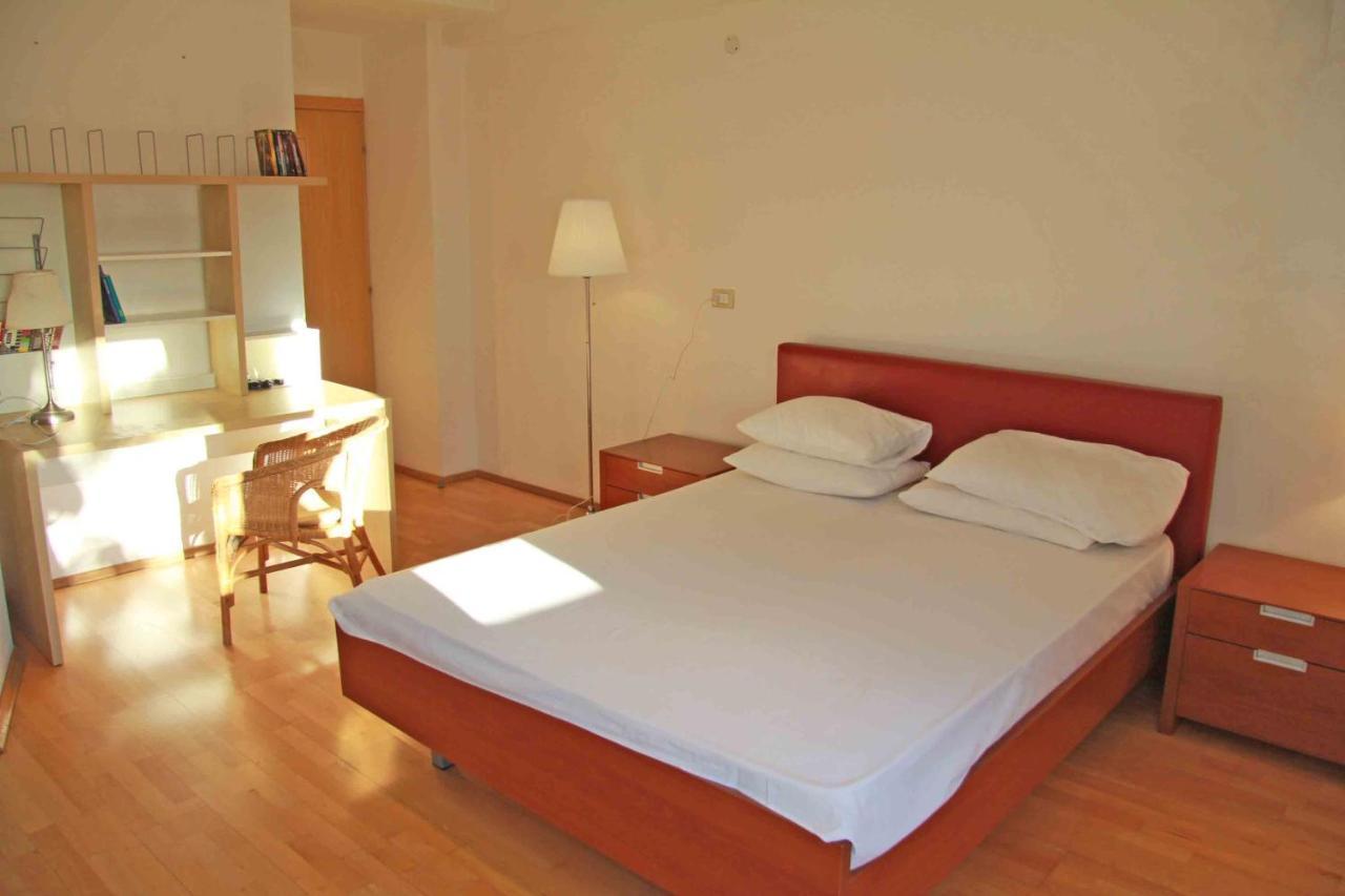Park View Appartamento Bucarest